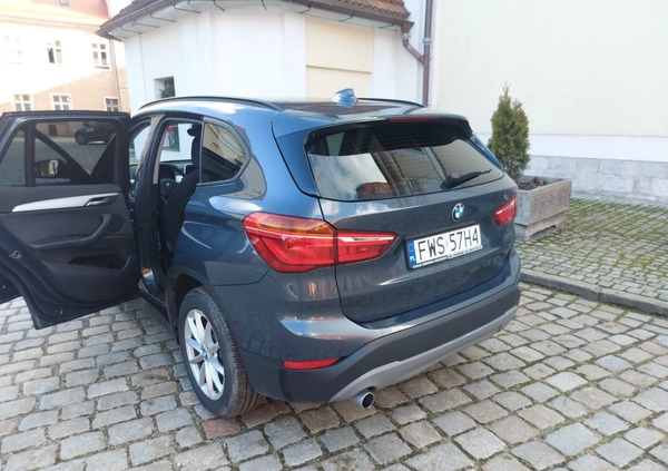 BMW X1 cena 77500 przebieg: 84000, rok produkcji 2017 z Wschowa małe 667